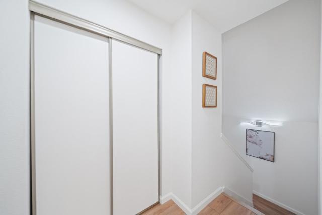 509 Sierra Vista Avenue, Mountain View CA: https://media.crmls.org/mediaz/608badb2-9455-48e3-89d5-3cd651539f37.jpg