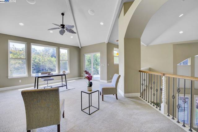 48564 Avalon Heights Ter, Fremont CA: https://media.crmls.org/mediaz/608c63ff-fb64-4766-be37-f7085cf10bc1.jpg