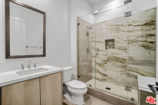 20188 W Marlow Lane, Porter Ranch CA: https://media.crmls.org/mediaz/608c9314-2f6c-41e4-83d9-4e610bd83dc6.jpg