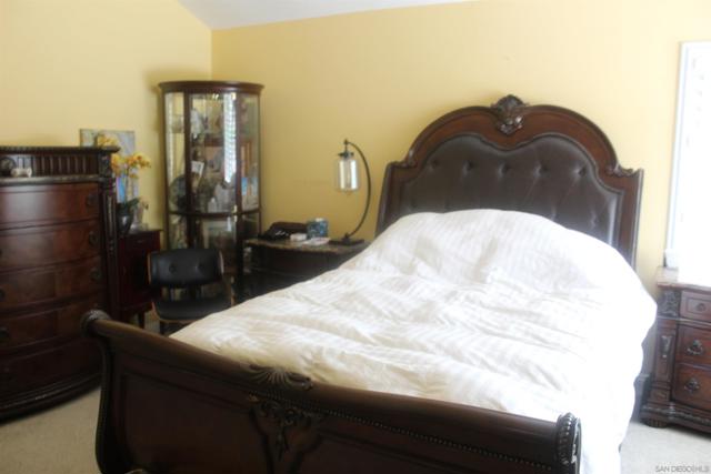 2084 Wind River Road, El Cajon CA: https://media.crmls.org/mediaz/608deabb-4ac1-4b9f-8163-df68cc81e334.jpg