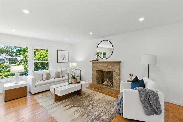 120 42nd Avenue, San Mateo CA: https://media.crmls.org/mediaz/608e9e8a-da35-4430-8fcf-e35d8f777a68.jpg