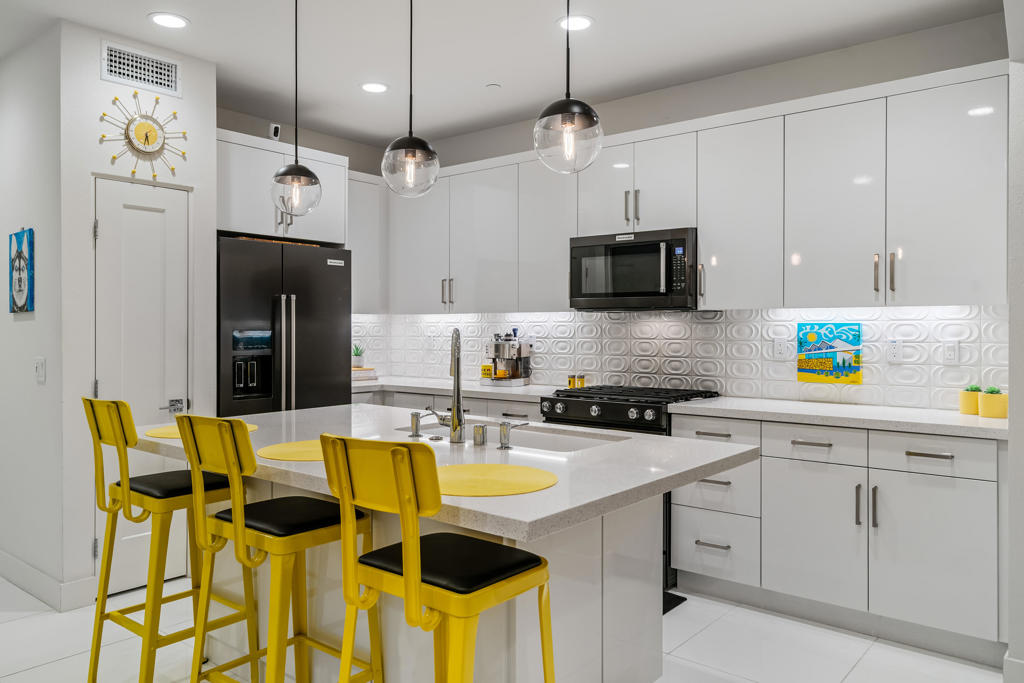 MLS #219138512PS image #12