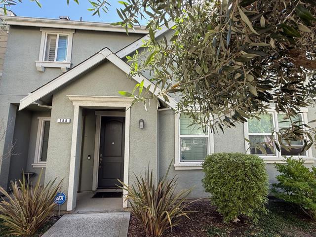 188 Caroline Lane, Gilroy CA: https://media.crmls.org/mediaz/608eb9de-9496-40ca-af29-7d7b6c0c87cf.jpg