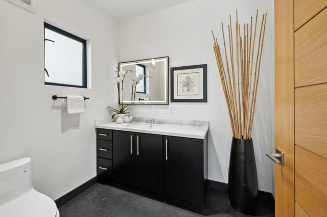 33 Highland Avenue, Burlingame CA: https://media.crmls.org/mediaz/608ee6c3-930d-4f19-882f-7bc47b767551.jpg