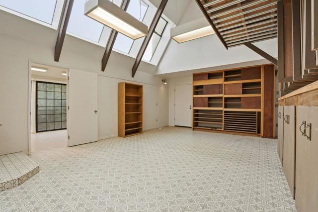 23725 Determine Lane, Monterey CA: https://media.crmls.org/mediaz/608f119c-5494-49d1-8544-85676b433c1b.jpg