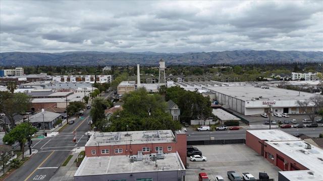 895 S 2nd Street, San Jose CA: https://media.crmls.org/mediaz/608f3616-6db2-4d8e-9a4a-acded85c65e6.jpg