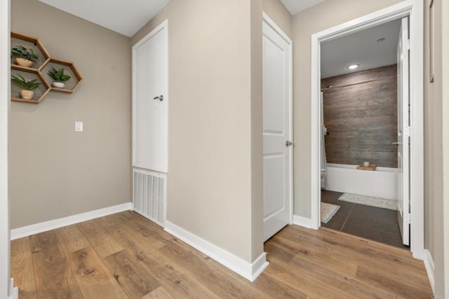 Detail Gallery Image 29 of 44 For 13085 Olympus Cir #1,  Poway,  CA 92064 - 3 Beds | 2/1 Baths