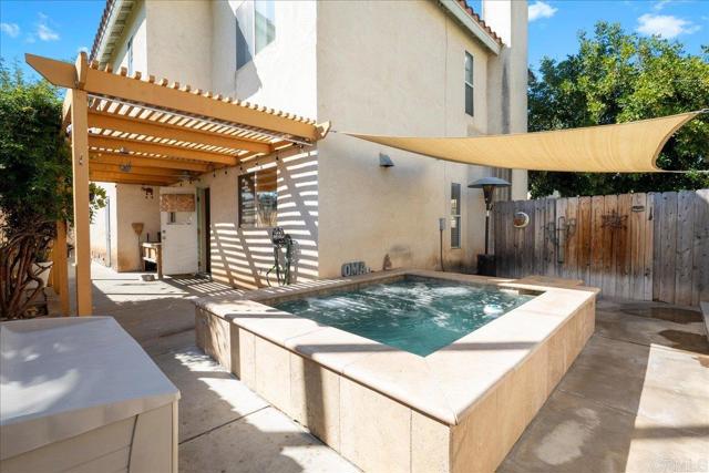 Detail Gallery Image 5 of 25 For 1005 Anza Ct, El Cajon,  CA 92020 - 4 Beds | 2/1 Baths