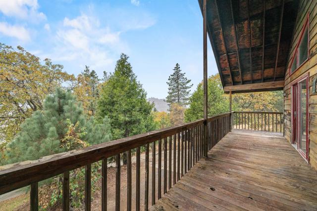 2380 Cape Horn Ave,  CA: https://media.crmls.org/mediaz/60911b36-0794-4c3c-8faa-b5d90e2de8c4.jpg