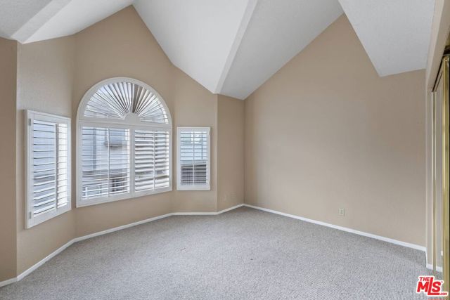 2210 Graham Avenue, Redondo Beach CA: https://media.crmls.org/mediaz/6092ed8d-c7f8-4e88-8831-e97125791abe.jpg