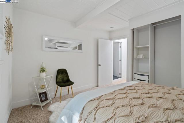 2082 Overhill Rd, Concord CA: https://media.crmls.org/mediaz/60931a11-08e3-46c8-beea-8a024a068900.jpg