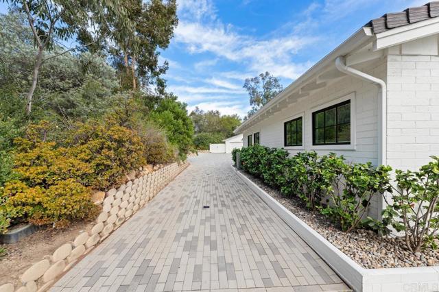 Detail Gallery Image 33 of 40 For 5509 Linea Del Cielo, Rancho Santa Fe,  CA 92067 - 4 Beds | 4 Baths