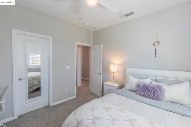 144 Scott Creek Way, Brentwood CA: https://media.crmls.org/mediaz/6093913e-4856-4bc7-83c7-67609b5482fd.jpg
