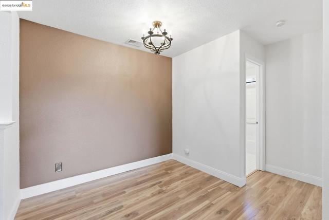 316 Dursey DR, Pinole CA: https://media.crmls.org/mediaz/609415e4-64b6-4302-ac79-e646a4f98b3e.jpg