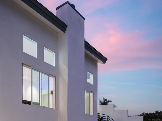 3960 Garfield St., Carlsbad CA: https://media.crmls.org/mediaz/60948797-2c22-43ad-84c5-7a5a787acba3.jpg
