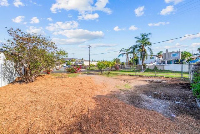 661 Concepcion, Spring Valley CA: https://media.crmls.org/mediaz/6097f275-3288-4102-be82-22bf42d59f71.jpg