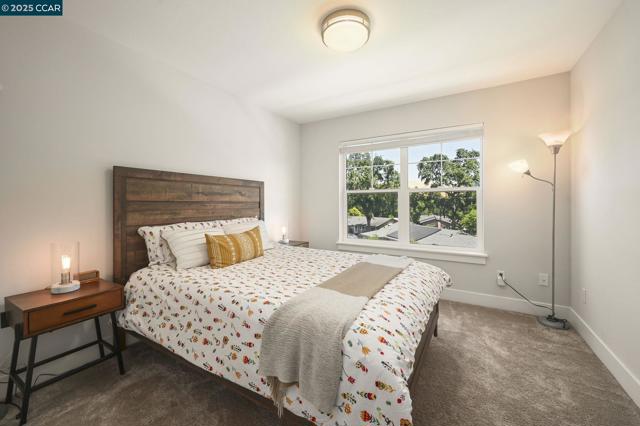 5540 Southbrook Drive, Clayton CA: https://media.crmls.org/mediaz/60989375-c48d-4dab-92fc-b44ee6e8107b.jpg