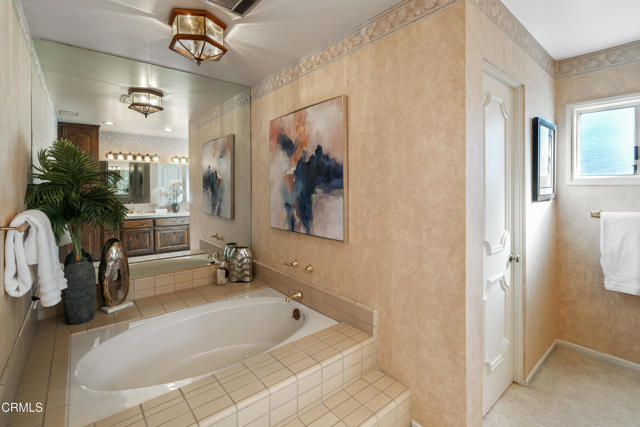 Detail Gallery Image 38 of 52 For 1400 Valley View Rd #1,  Glendale,  CA 91202 - 4 Beds | 3/1 Baths