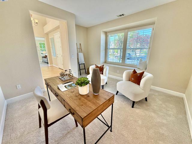 752 Barleta Ln, Livermore CA: https://media.crmls.org/mediaz/6099b1cd-a461-4c50-a697-4d64801d5a04.jpg