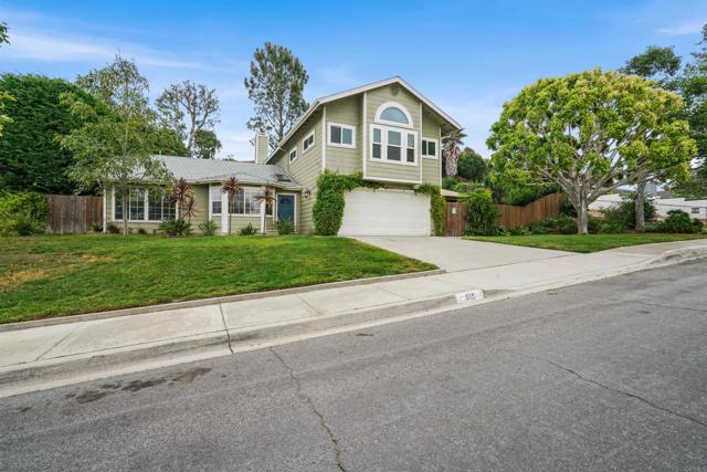 915 Lake Ridge Drive, San Marcos CA: https://media.crmls.org/mediaz/6099c402-f9ad-4c84-bfbb-ce06b3b15884.jpg