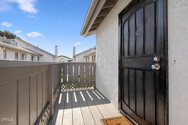 Detail Gallery Image 3 of 29 For 5125 W Wooley Rd #5,  Oxnard,  CA 93035 - 2 Beds | 2 Baths