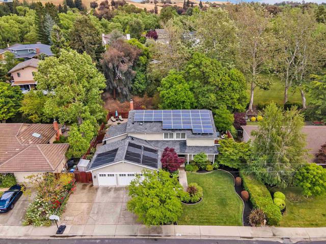 1632 Saint Norbert Dr, Danville CA: https://media.crmls.org/mediaz/609bd768-9660-4fba-8fb0-5fbcdf9b70ba.jpg