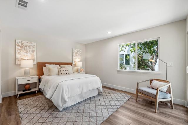 Image 21 of 50 For 2054 Cranworth Circle