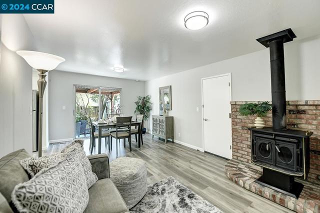 Image 10 of 58 For 640 Keith Court