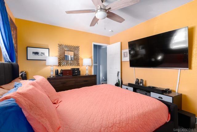 Image 12 of 13 For 4747 Hamilton St  2