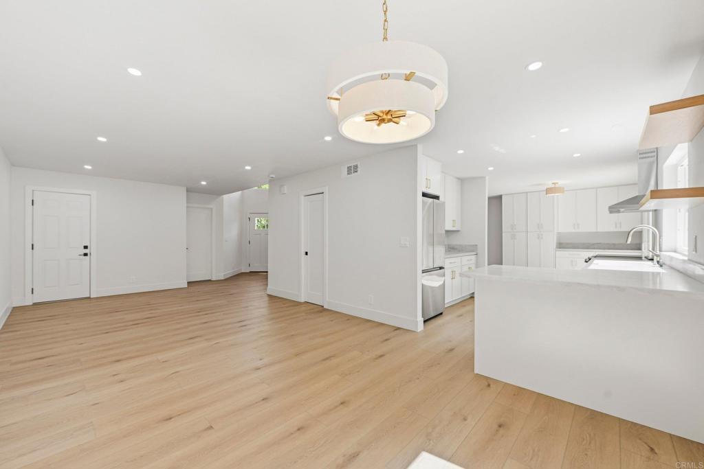 6741 Cantil Street - photo 13