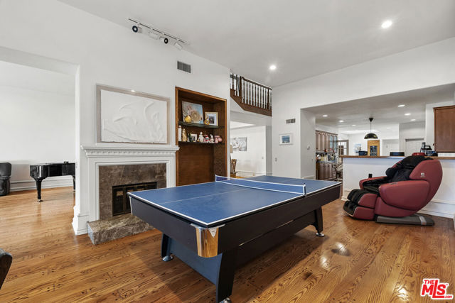 Drew Fenton | 2282 Canyonback Road Los Angeles CA | MLS: 7426024