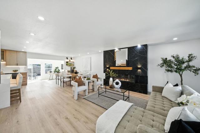 1633 Roberta Drive, San Mateo CA: https://media.crmls.org/mediaz/60a0f2de-f371-4867-a3ea-350f28909a32.jpg