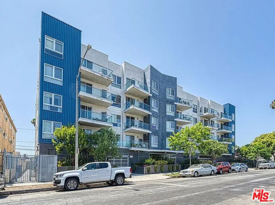 105 S Mariposa Avenue #509
