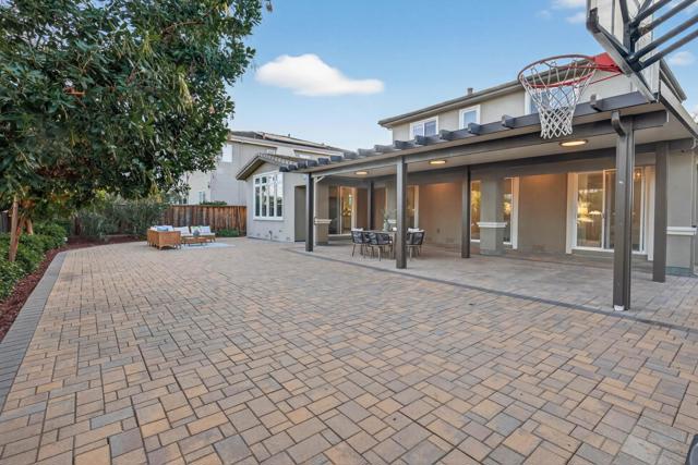 10334 S Tantau Avenue, Cupertino CA: https://media.crmls.org/mediaz/60a1f920-9646-4779-b332-fbd6e3118c8a.jpg