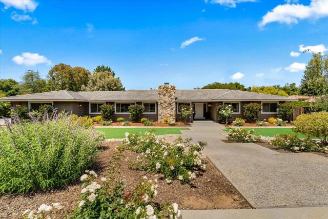 14139 Taos Drive, Saratoga CA: https://media.crmls.org/mediaz/60a46fd2-45df-423c-9a2a-ef7fd1eca6cc.jpg