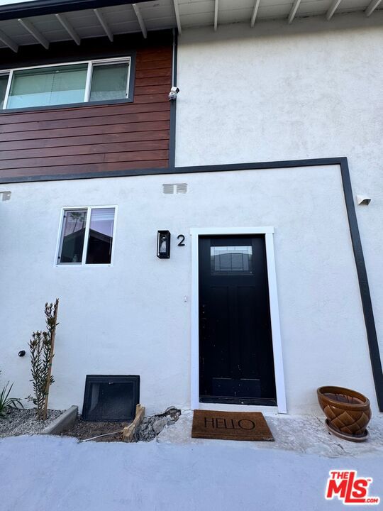 Image 20 of 55 For 960 Los Robles Avenue