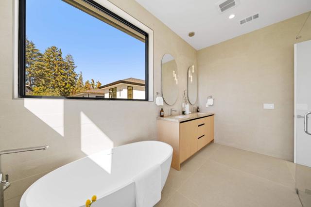 89 Centre Street, Mountain View CA: https://media.crmls.org/mediaz/60a7ad9a-514f-4a12-9675-71cbd8d284f8.jpg