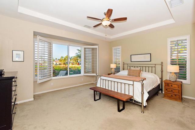 81196 Victoria Lane, La Quinta CA: https://media.crmls.org/mediaz/60a86391-8a79-4ac5-97e6-14167eee707e.jpg