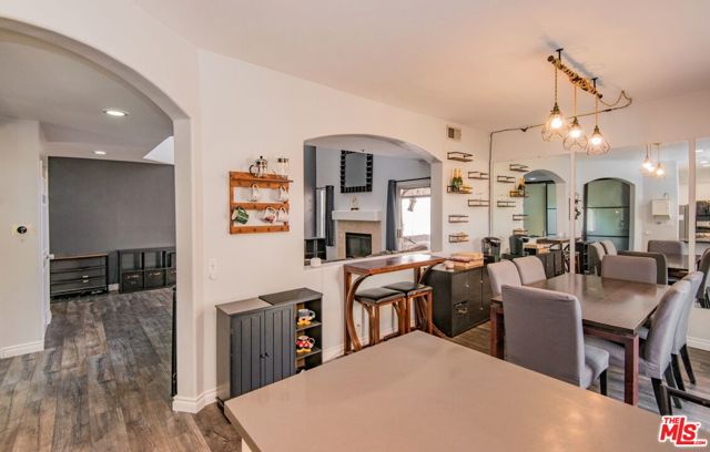 9400 Noble Avenue, North Hills CA: https://media.crmls.org/mediaz/60a87061-fab3-447a-ac23-7dd835b1b88a.jpg