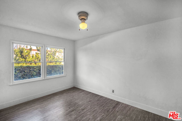 5300 - 5330 Radford Avenue, Valley Village CA: https://media.crmls.org/mediaz/60a960cd-4110-4d58-a369-45e5a25a56de.jpg