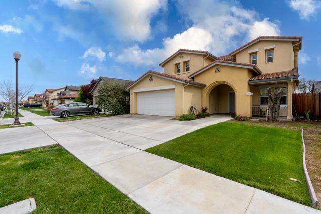 2357 N Rock Creek Drive, Los Banos CA: https://media.crmls.org/mediaz/60a97228-a4c0-4943-a5c7-1aa6f8bd7fd3.jpg