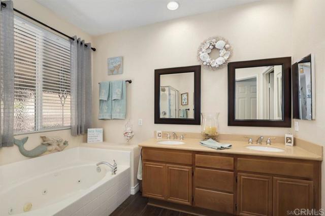 Image 18 of 38 For 13886 Cheryl Creek Drive