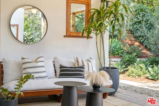 2145 Sunset Crest Drive, Los Angeles CA: https://media.crmls.org/mediaz/60ae60e3-62e0-4b15-a7a2-148141f42811.jpg