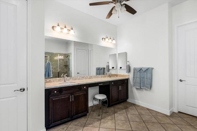 39313 Camino Las Hoyes, Indio CA: https://media.crmls.org/mediaz/60af5f32-15d0-4f8b-acfd-dcbeb8e13704.jpg