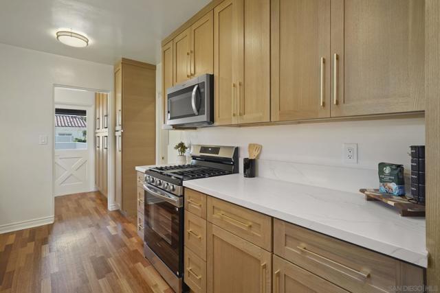 4427 Osprey St, San Diego CA: https://media.crmls.org/mediaz/60af707d-2cfc-4f46-b7d8-f10cb1a02126.jpg