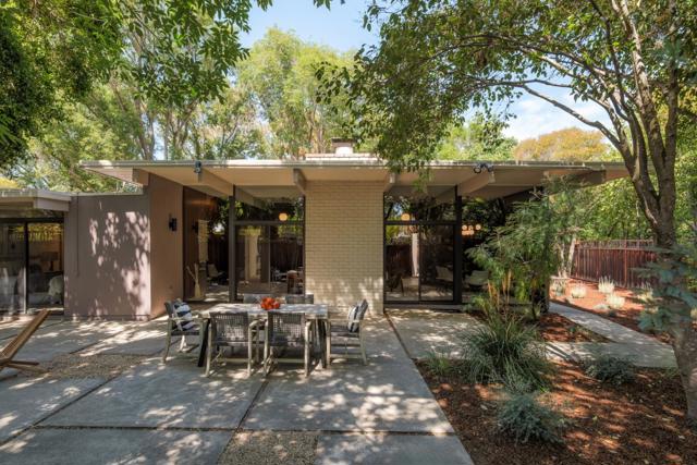 3407 Janice Way, Palo Alto CA: https://media.crmls.org/mediaz/60af7d71-d76b-4448-ac7e-4267b76c2fbd.jpg
