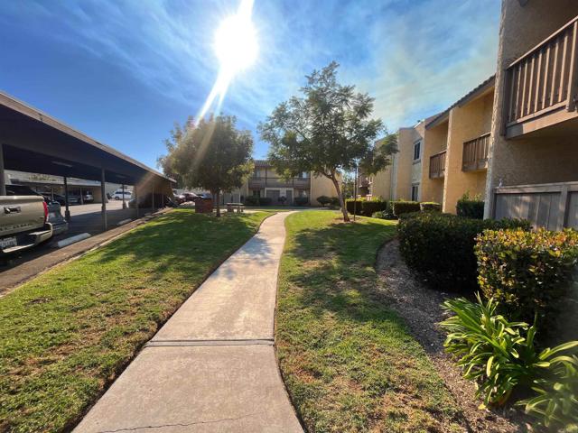 Detail Gallery Image 2 of 8 For 3030 Alta View Dr #C 207,  San Diego,  CA 92139 - 2 Beds | 2 Baths