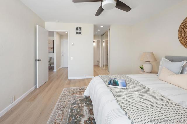 1855 Diamond St, San Diego CA: https://media.crmls.org/mediaz/60b1eca9-3693-465c-85b1-19b8578fd6ef.jpg