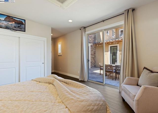 7563 Balmoral Way, San Ramon CA: https://media.crmls.org/mediaz/60b24058-894b-4d94-bc9e-5bf5f4ff31fc.jpg