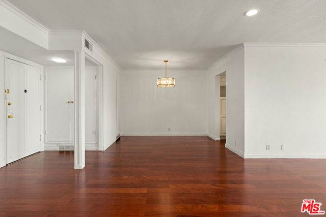Drew Fenton | 289 S Barrington Avenue Los Angeles CA | MLS: 7268820 Drew Fenton | 289 S Barrington Avenue Los Angeles CA | MLS: 7268820
